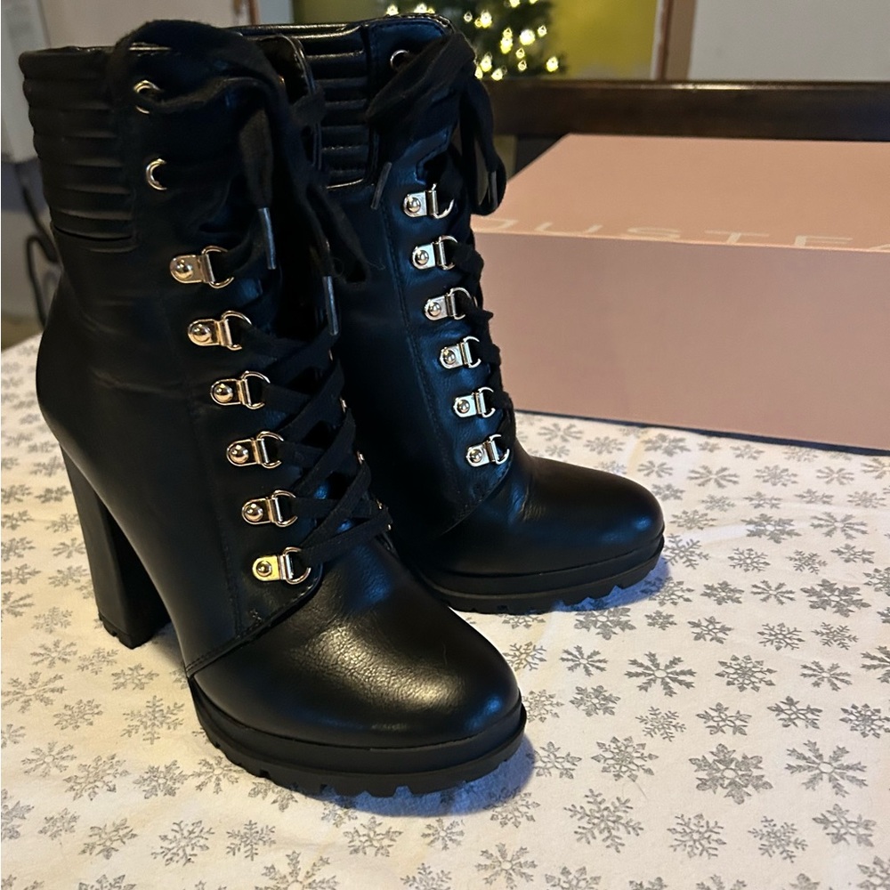 JustFab Shandee Black Lace-Up Heeled Ankle Boots.
